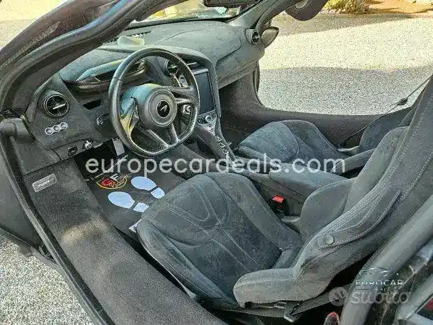 McLaren 720S