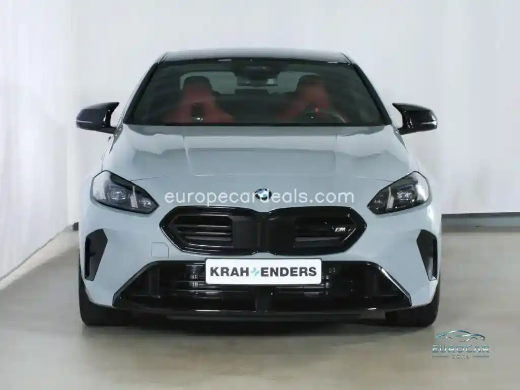 BMW M235
