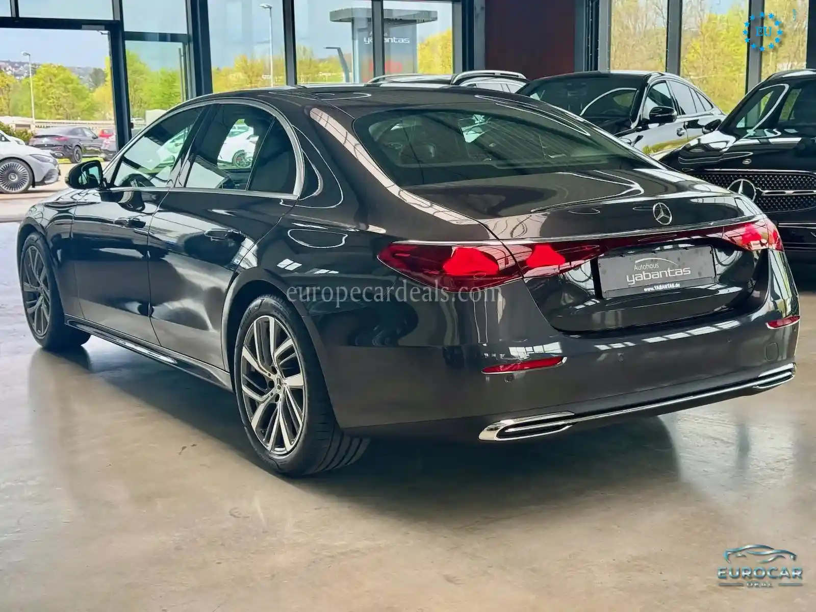 Mercedes-Benz E 220
