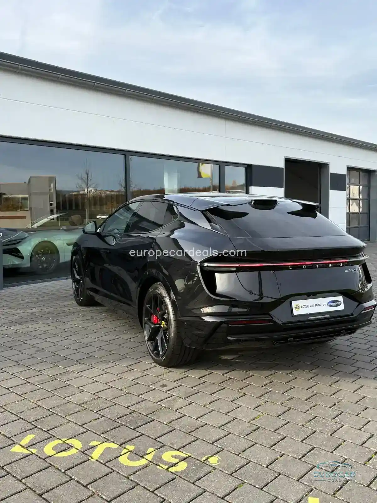 Lotus Eletre
