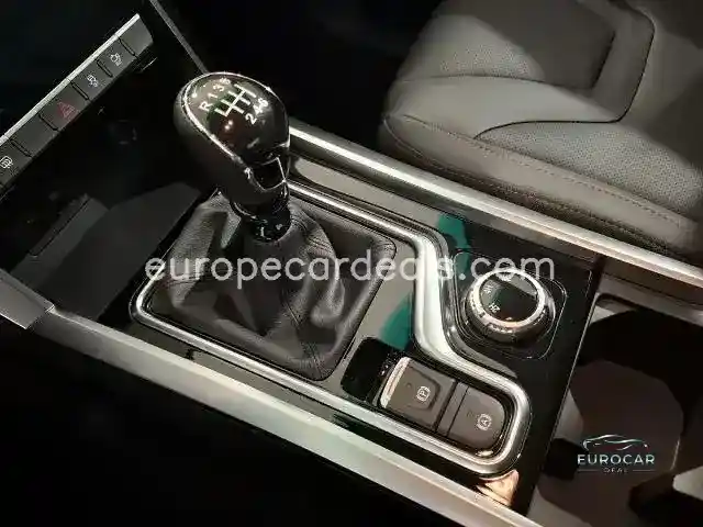 JAC 8 Pro