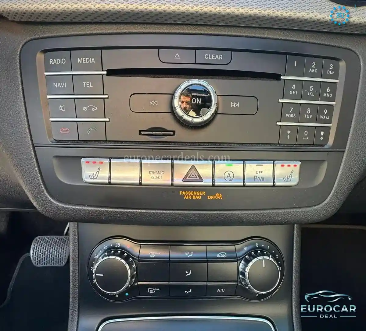 Mercedes-Benz B 180
