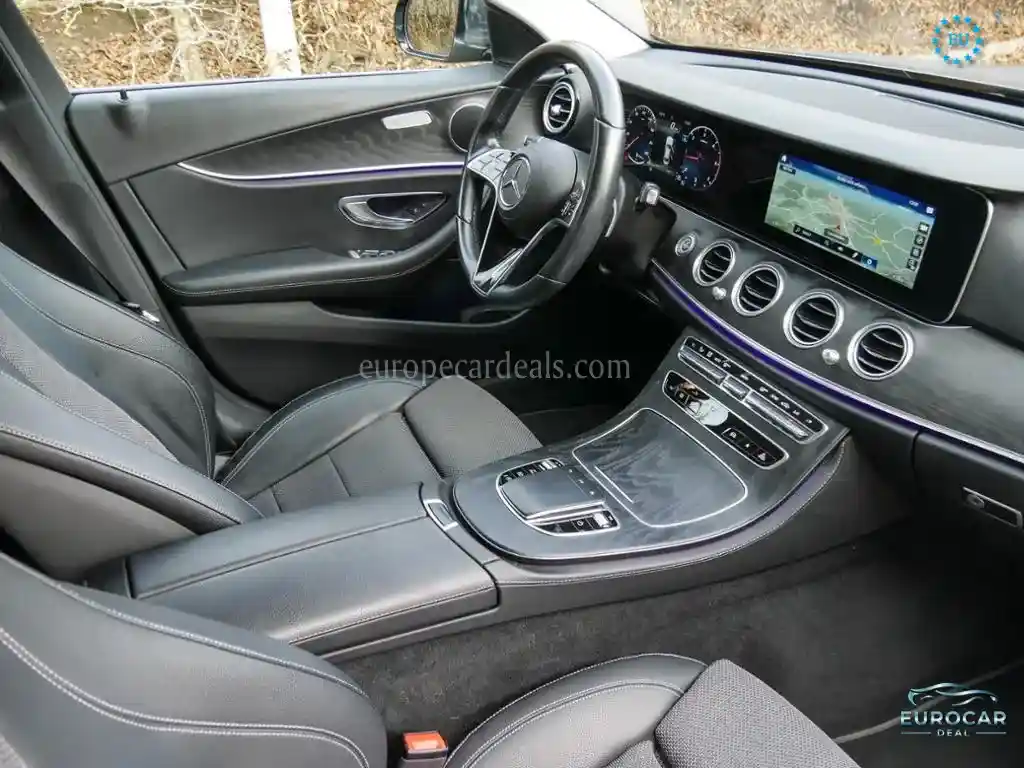 Mercedes-Benz E 220
