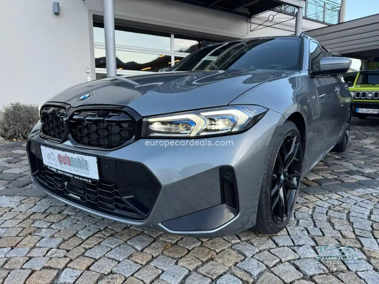 BMW 330
