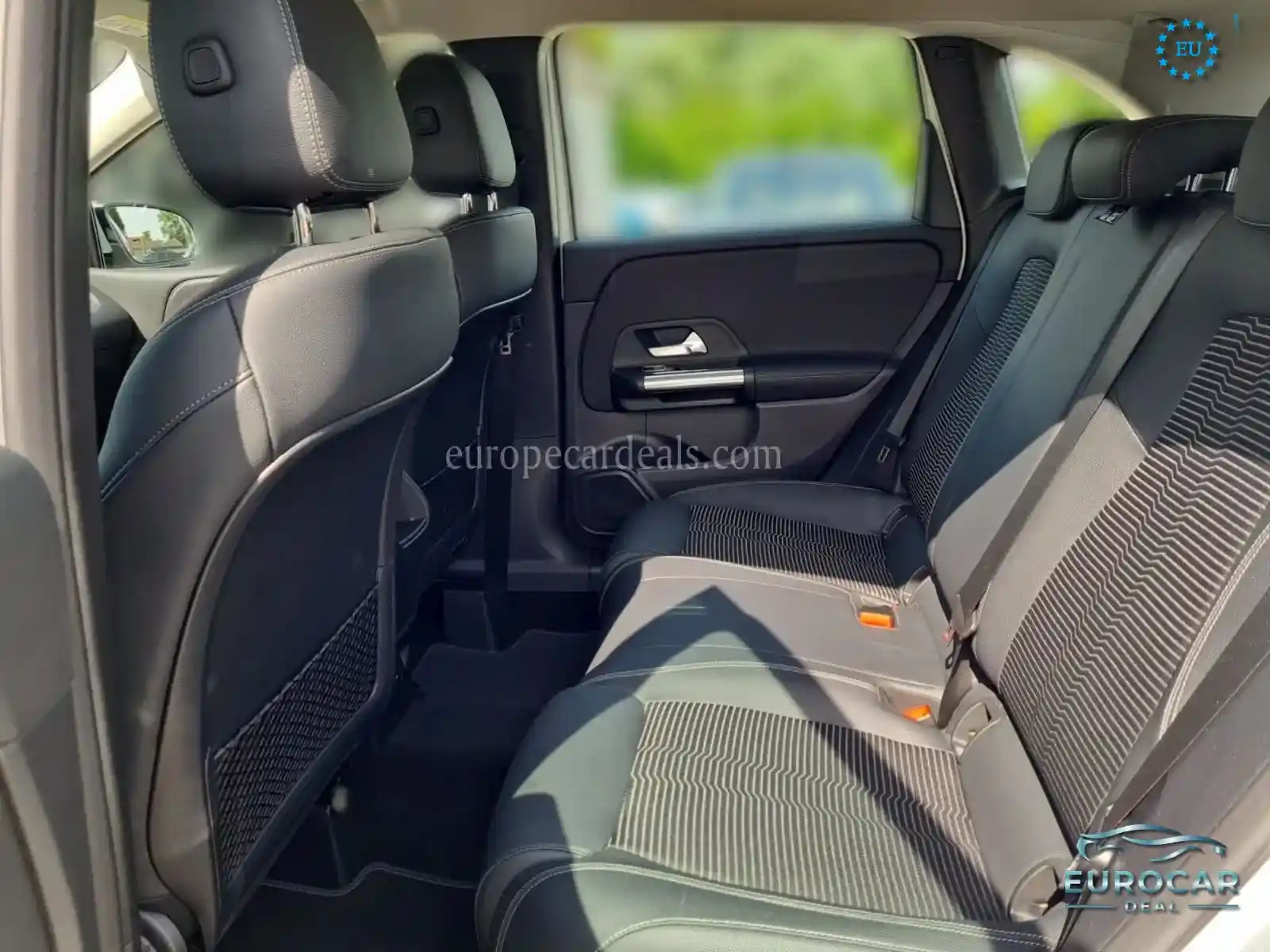Mercedes-Benz B 220
