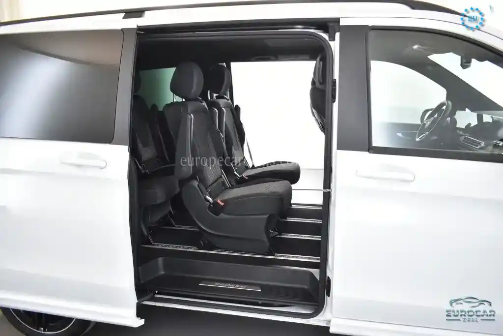 Mercedes-Benz V 250