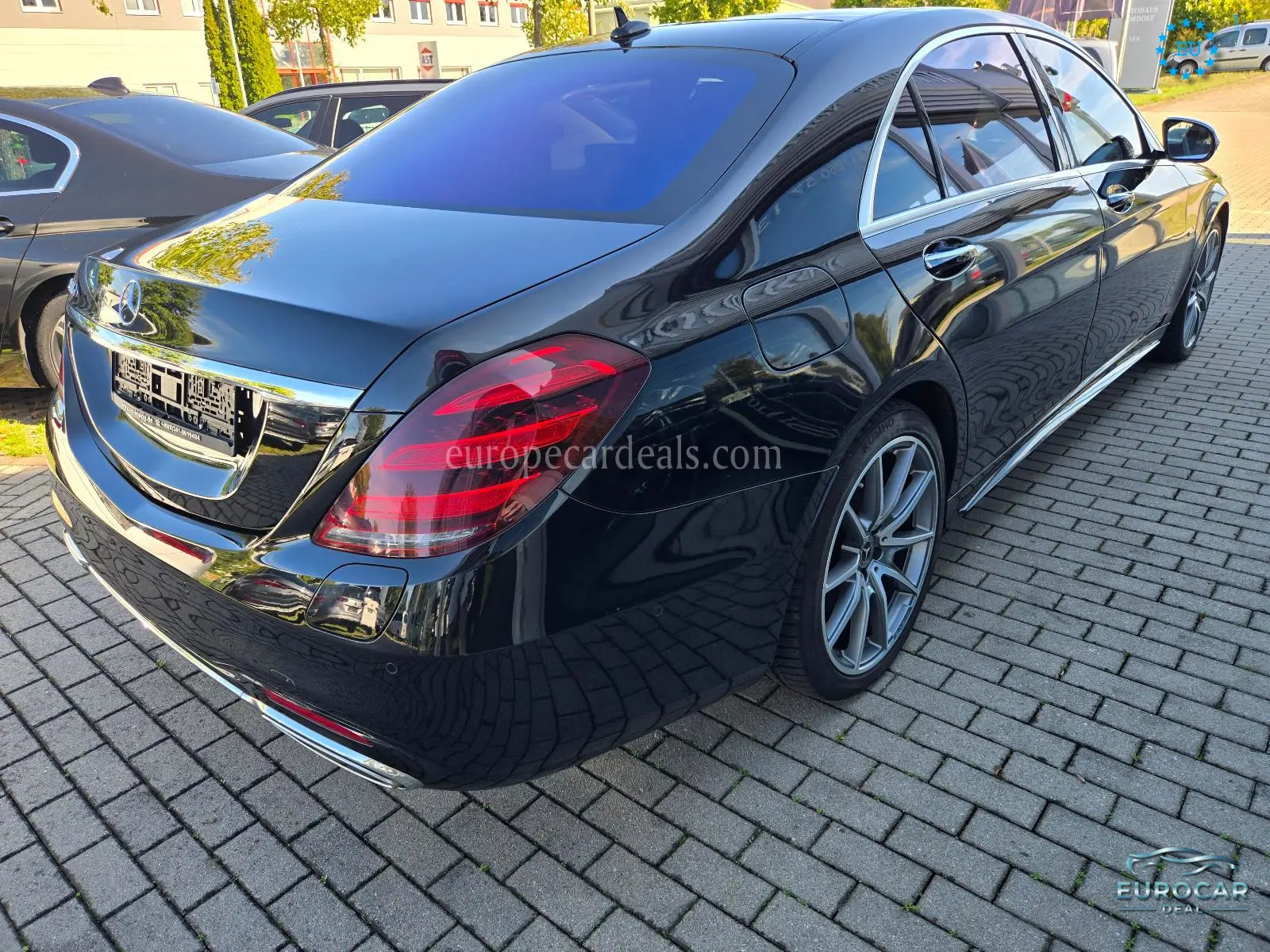 Mercedes-Benz S 560