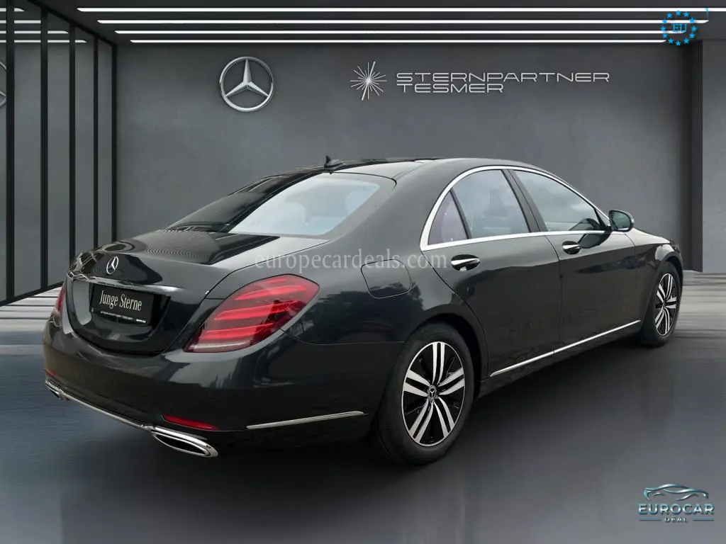Mercedes-Benz S 400