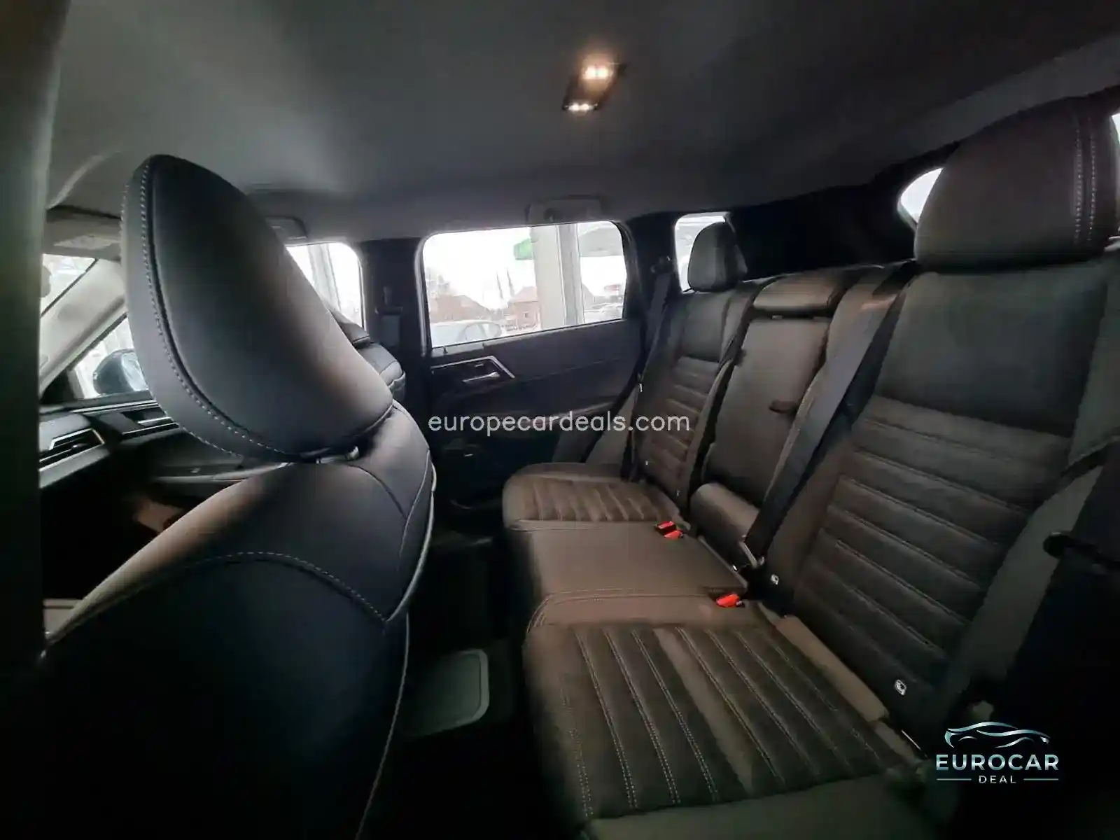 Mitsubishi Plug-in Hybrid Outlander