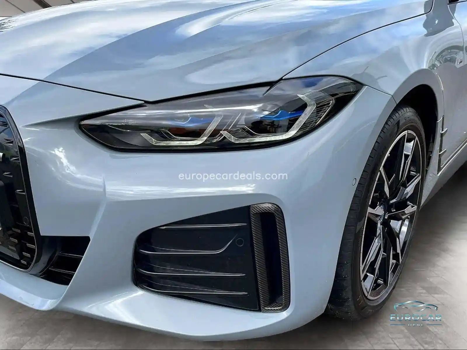 BMW i4
