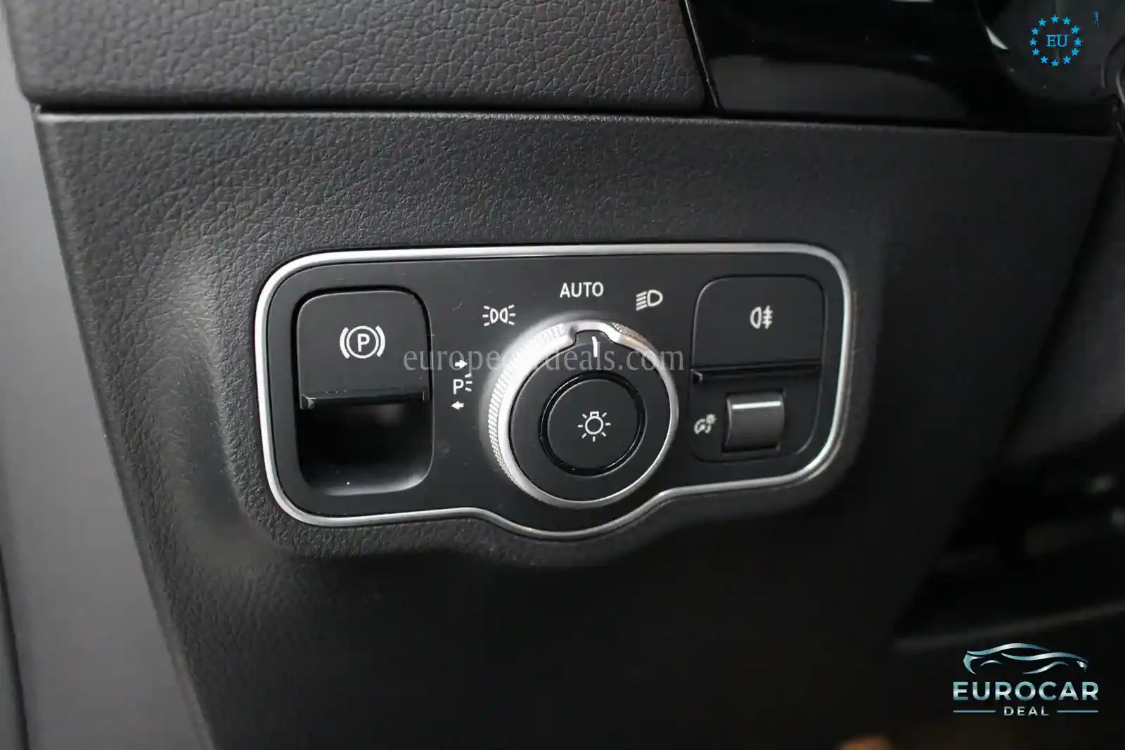 Mercedes-Benz B 220