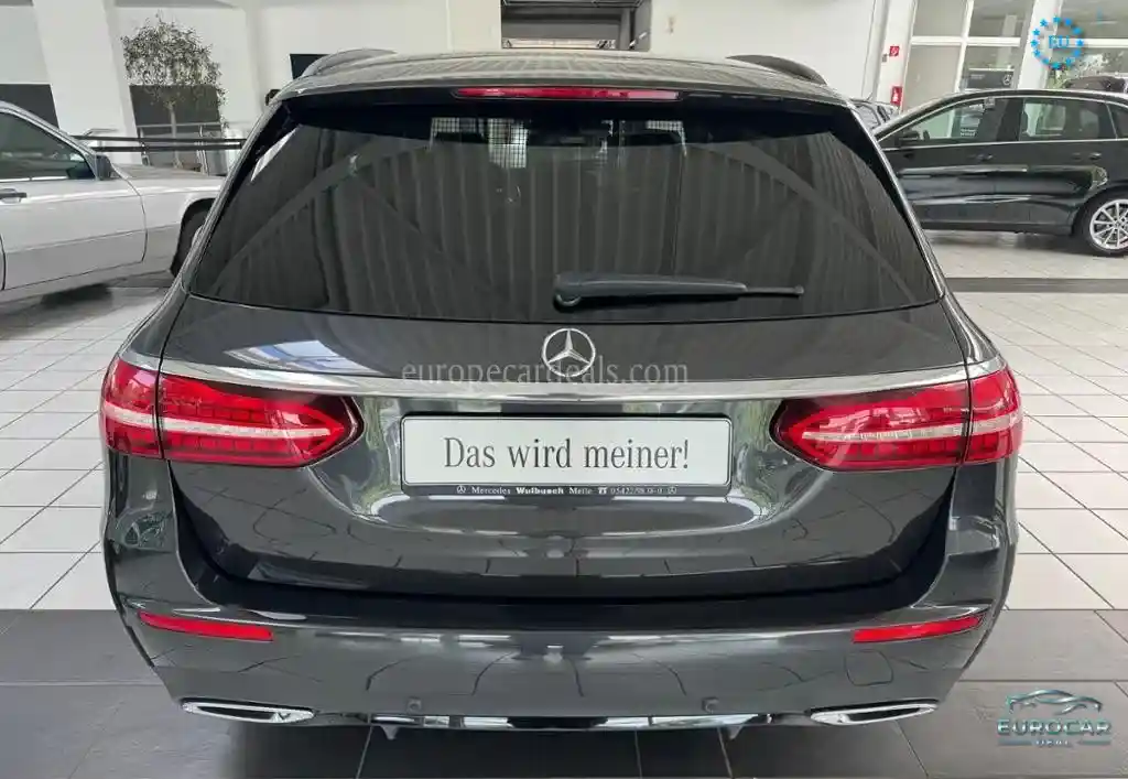 Mercedes-Benz E 400