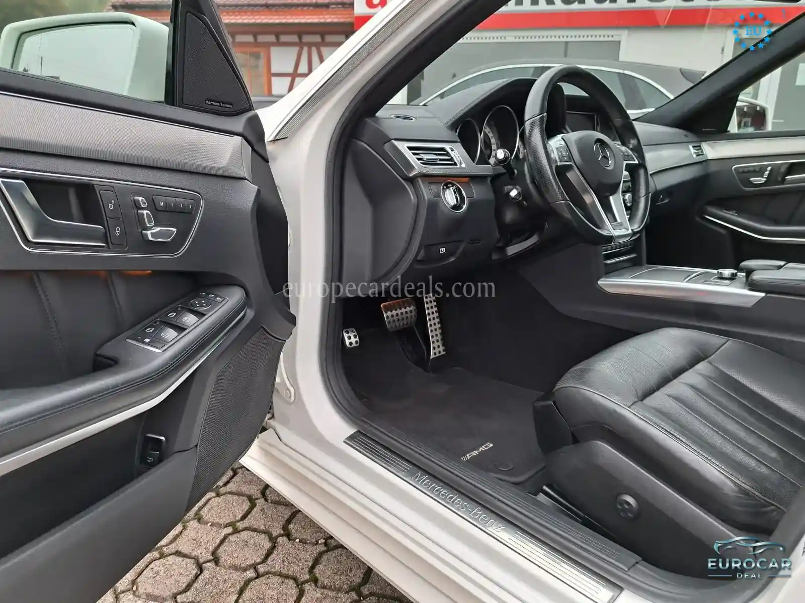 Mercedes-Benz E 500