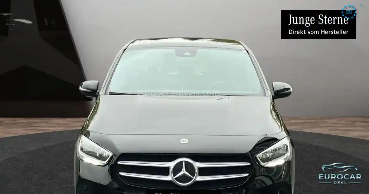 Mercedes-Benz B 180