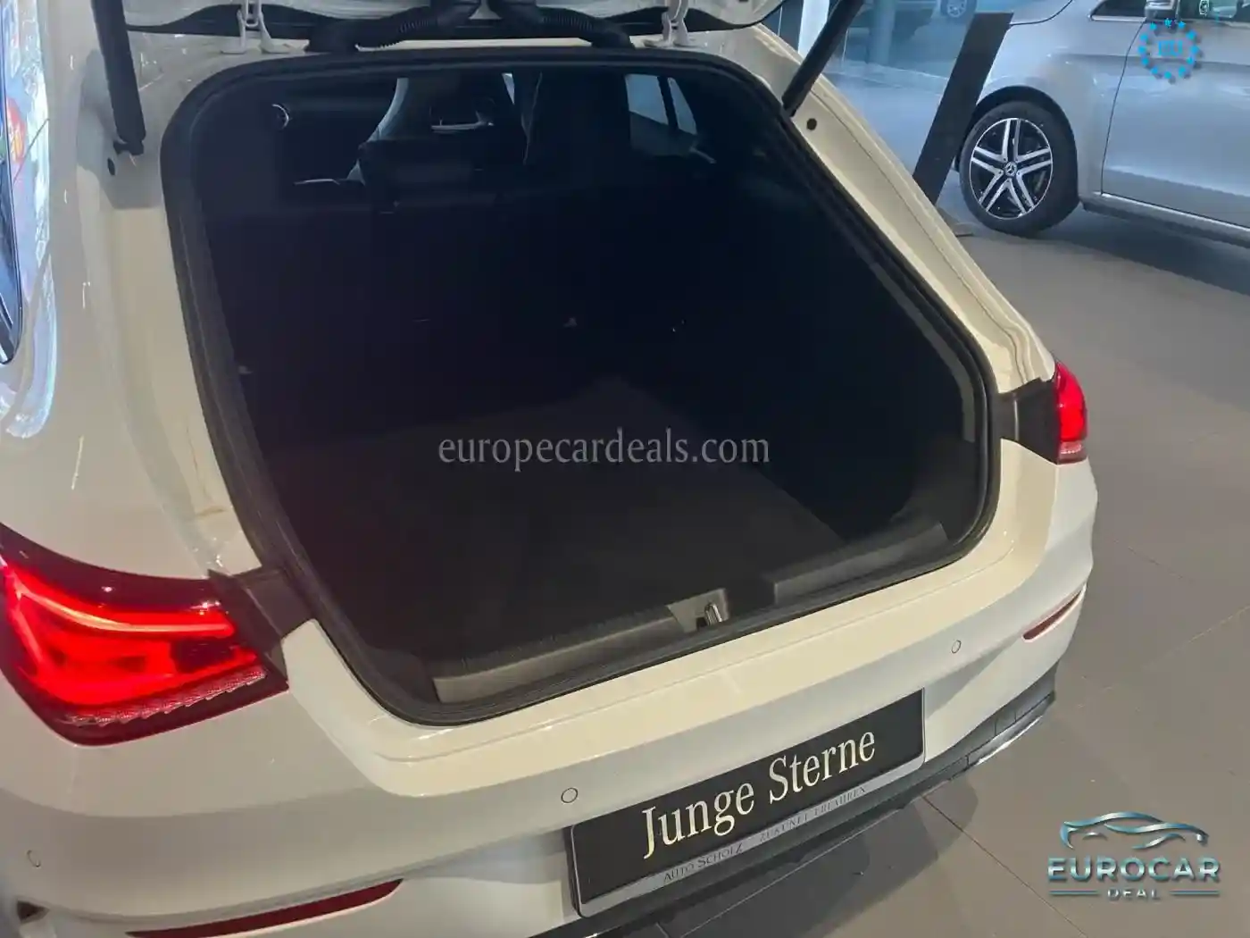Mercedes-Benz CLA 180 Shooting Brake