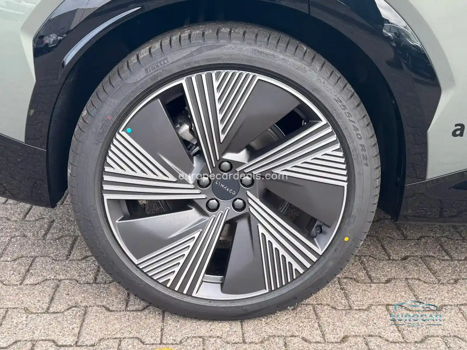 Lynk&Co 08