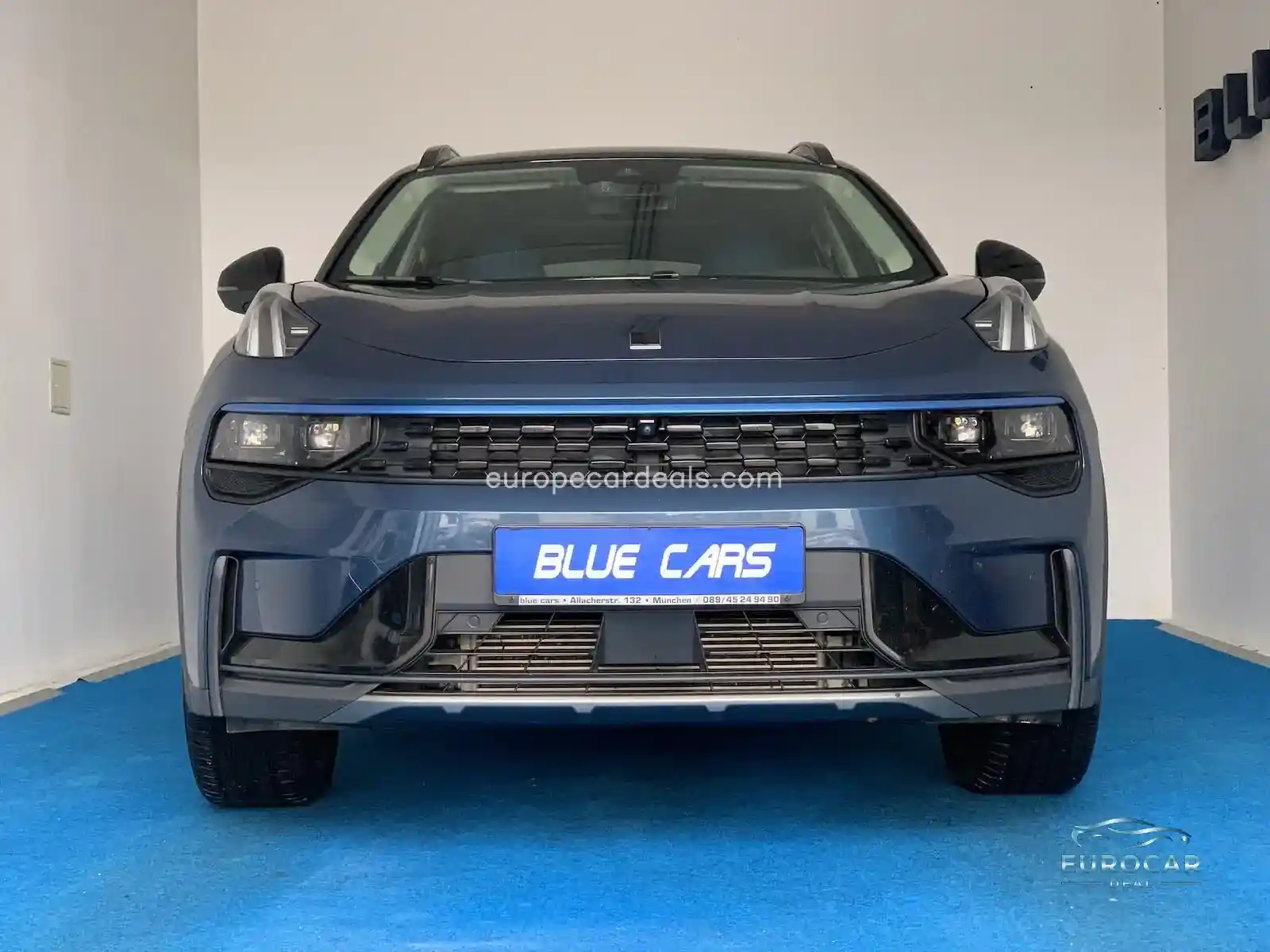 Lynk&Co 01