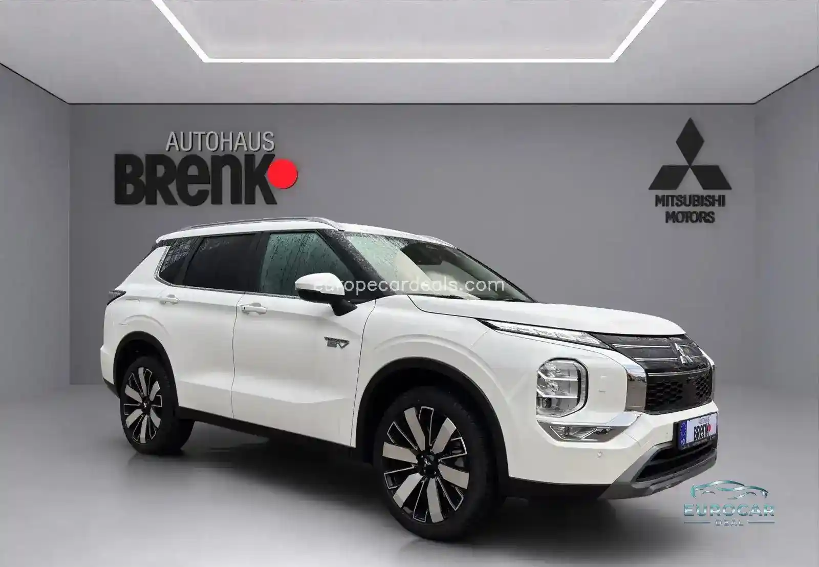 Mitsubishi Plug-in Hybrid Outlander