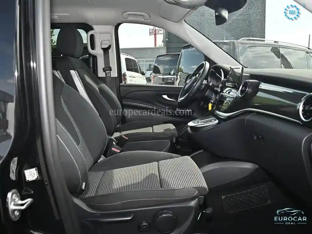 Mercedes-Benz V 250