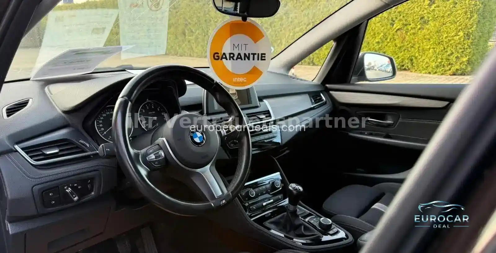 BMW 218