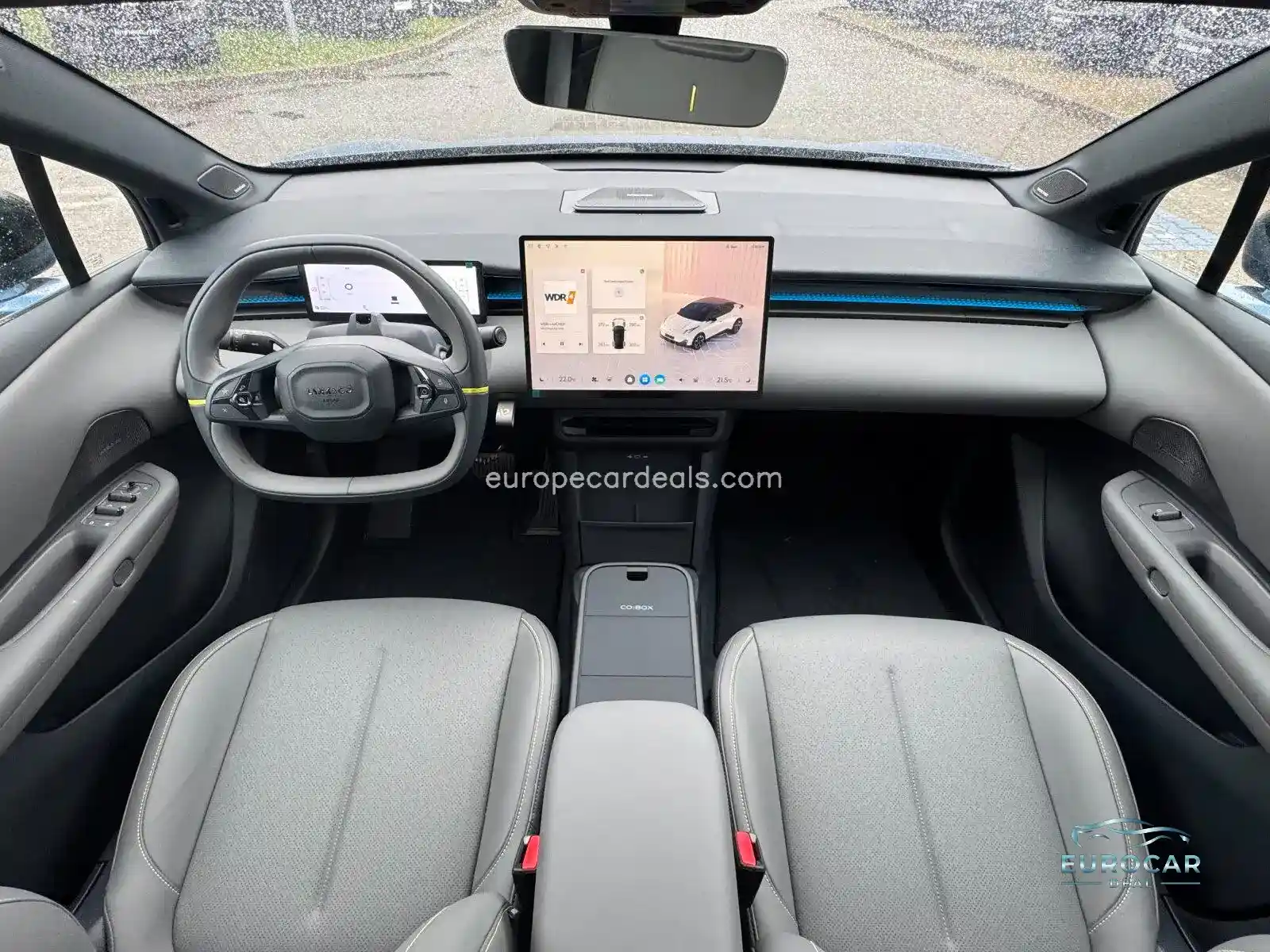 Lynk&Co 02