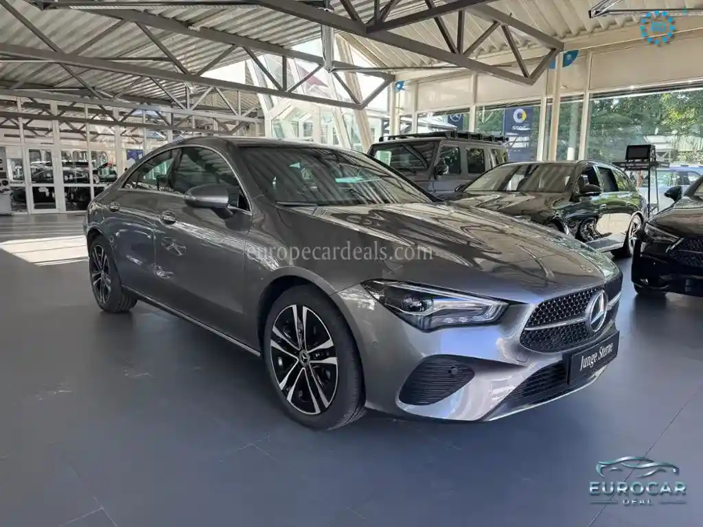 Mercedes-Benz CLA 180