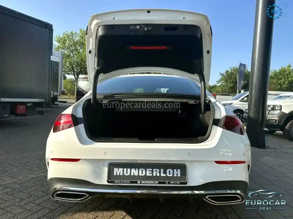 Mercedes-Benz CLA 220