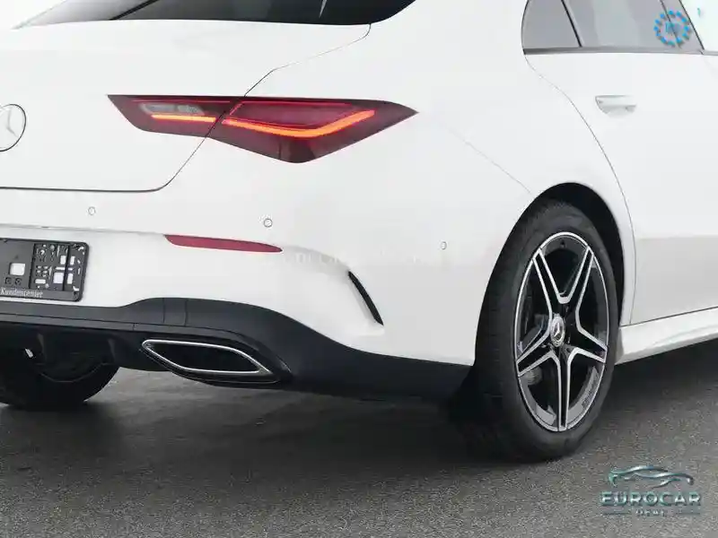Mercedes-Benz CLA 180