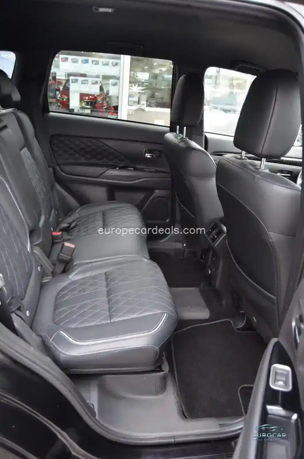 Mitsubishi Plug-in Hybrid Outlander