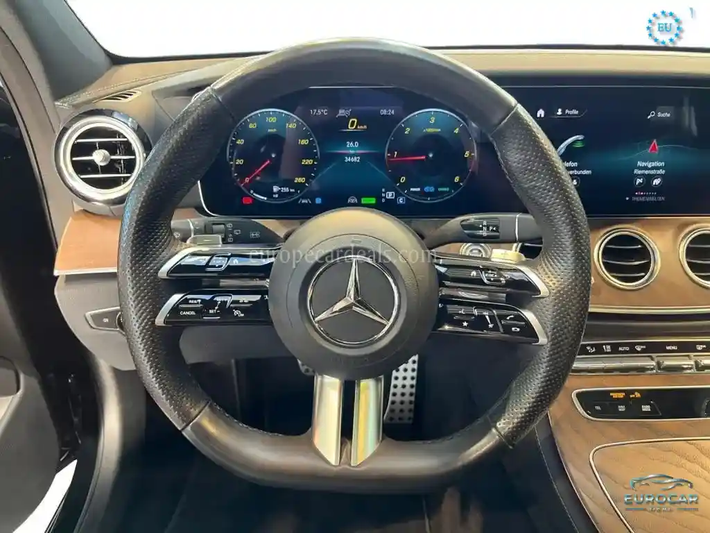 Mercedes-Benz E 300