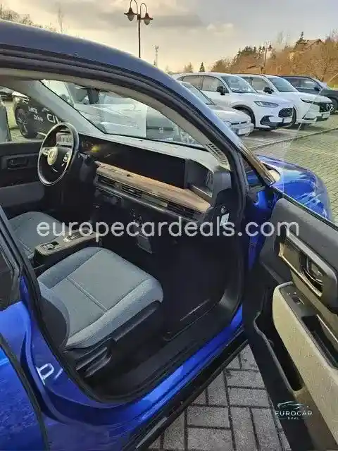 Honda e