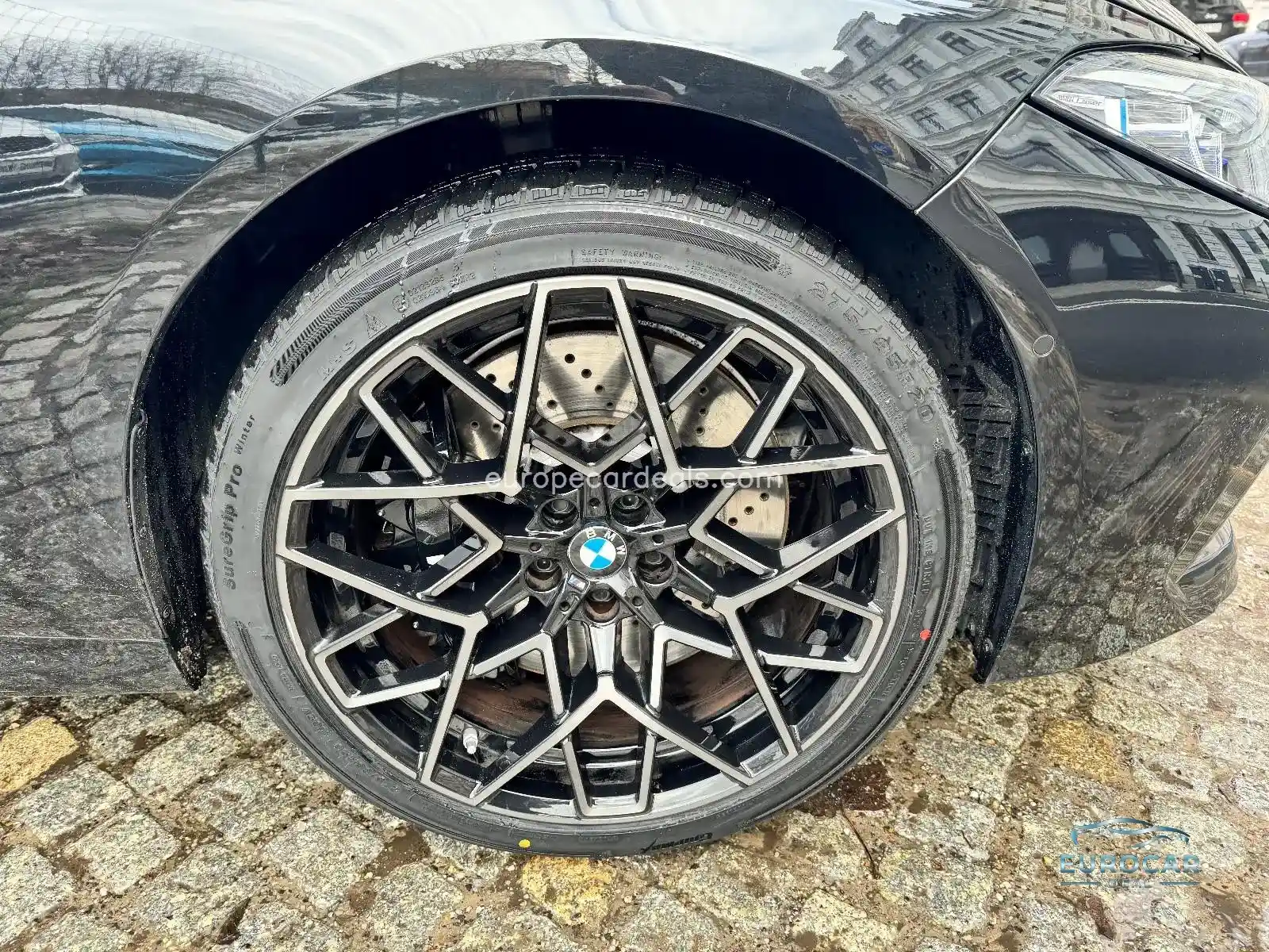 BMW M8
