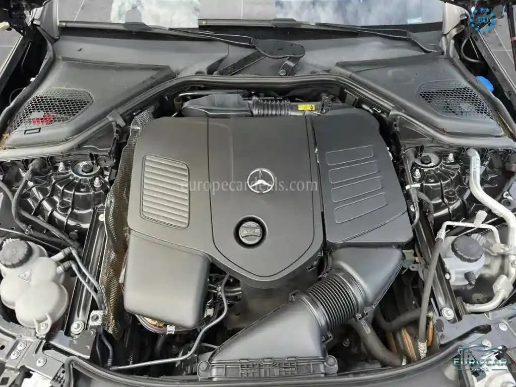 Mercedes-Benz E 200