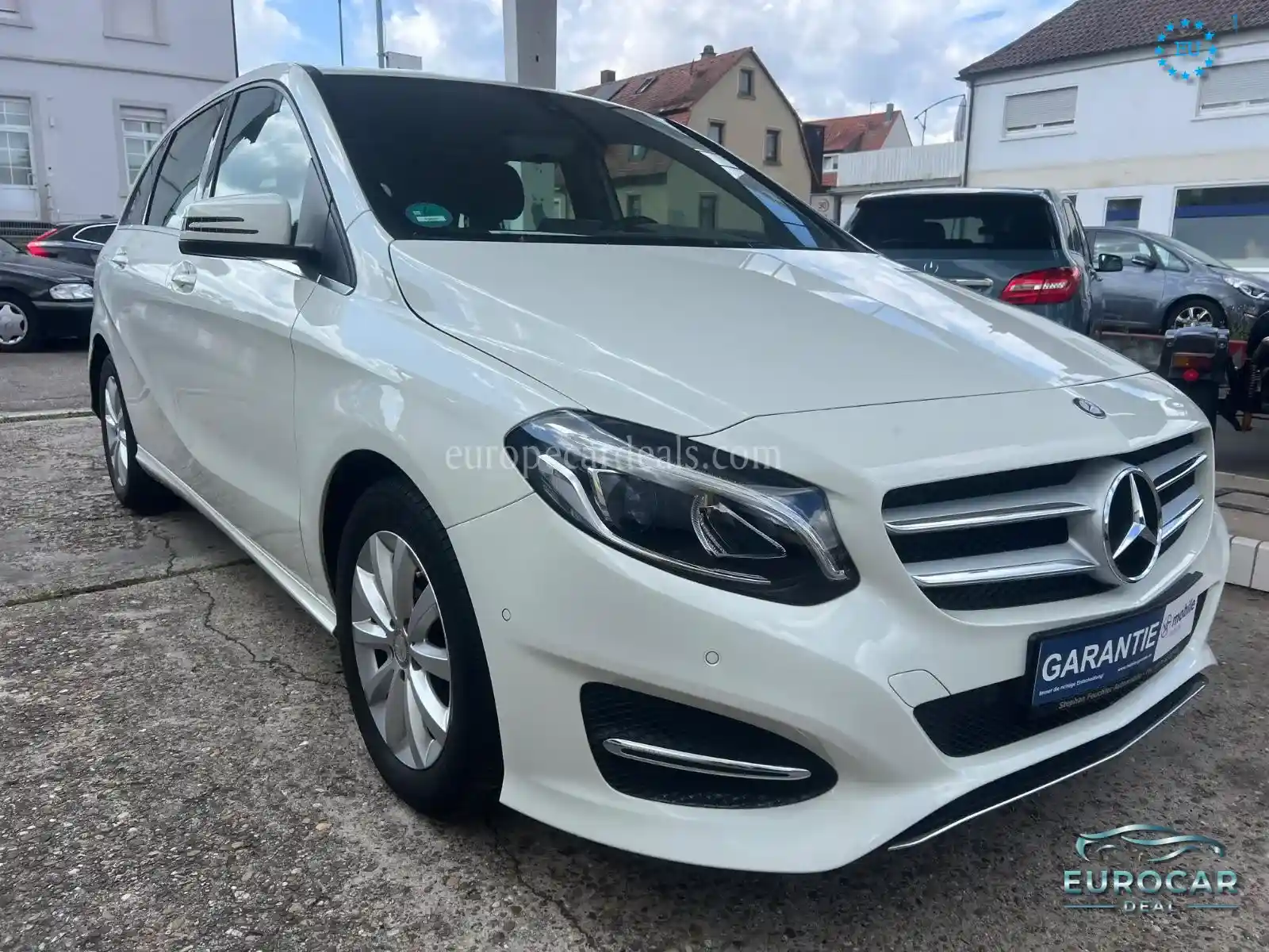 Mercedes-Benz B 180