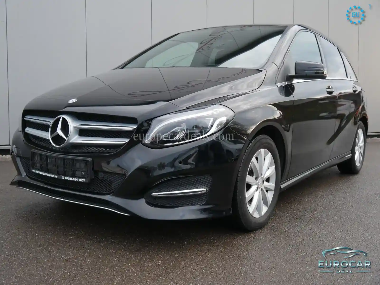 Mercedes-Benz B 180