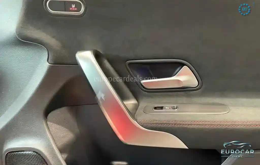Mercedes-Benz CLA 220