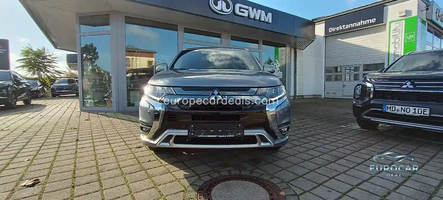 Mitsubishi Plug-in Hybrid Outlander