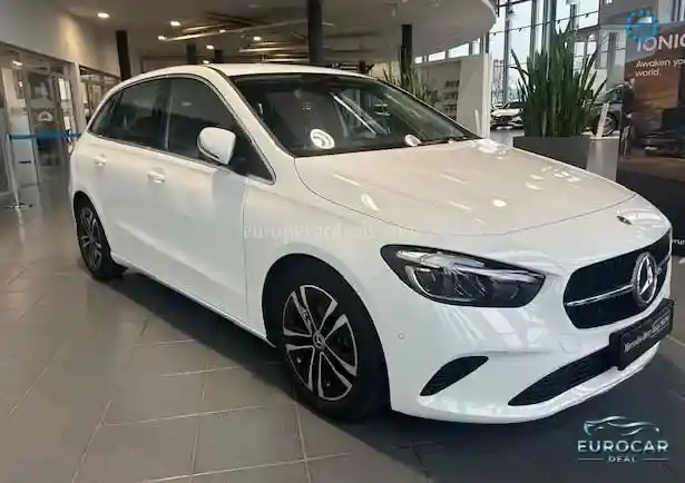 Mercedes-Benz B 220
