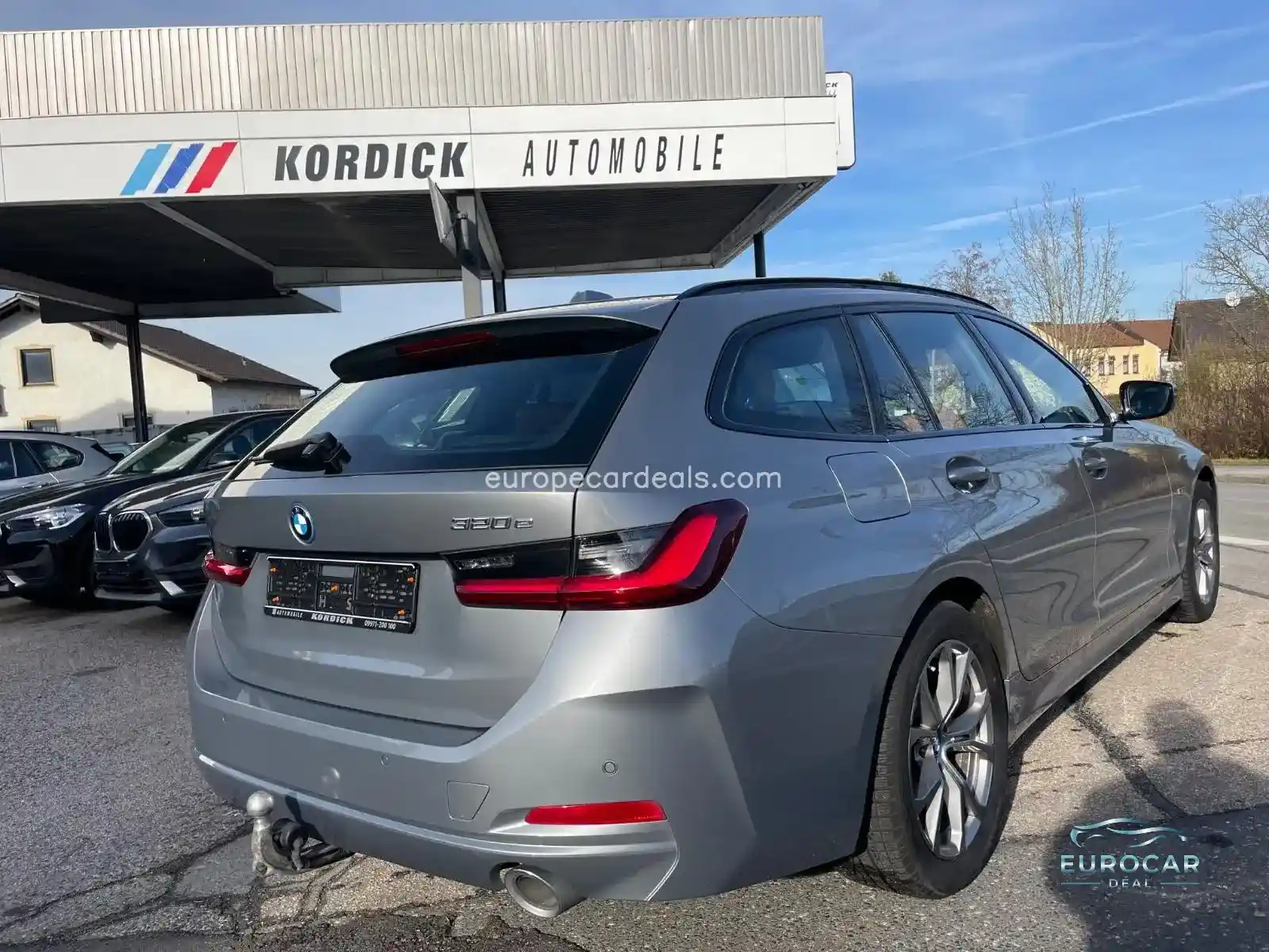 BMW 320