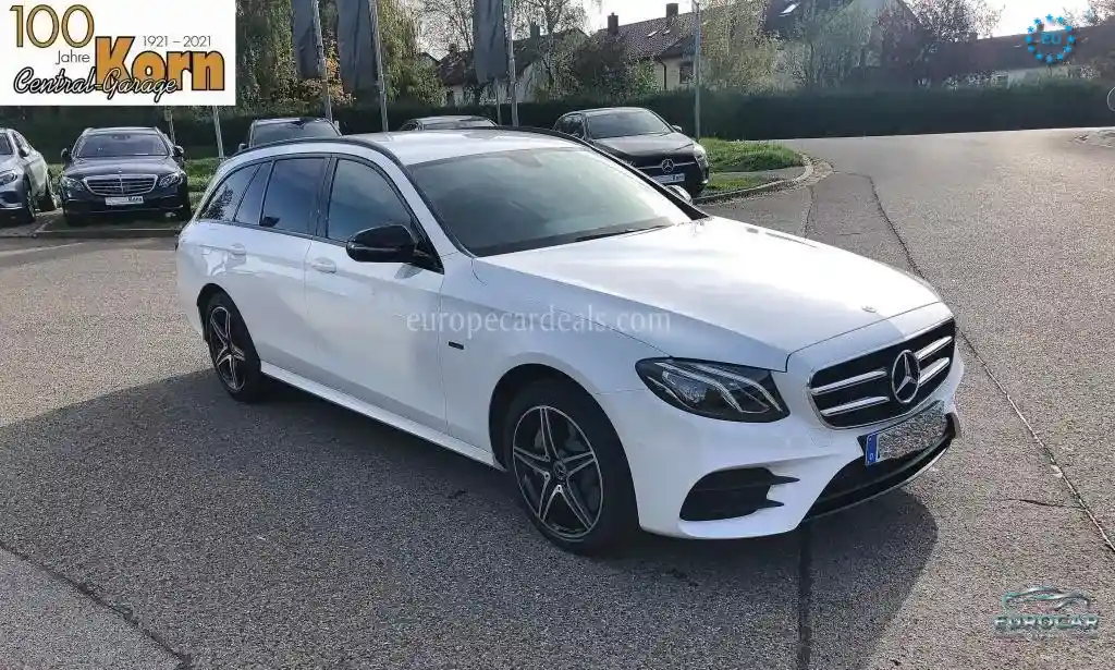 Mercedes-Benz E 300