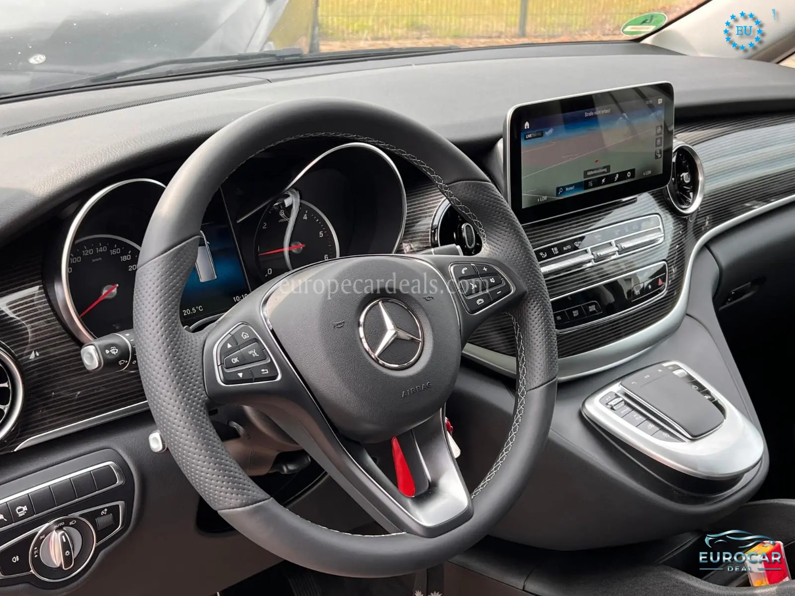 Mercedes-Benz V 220