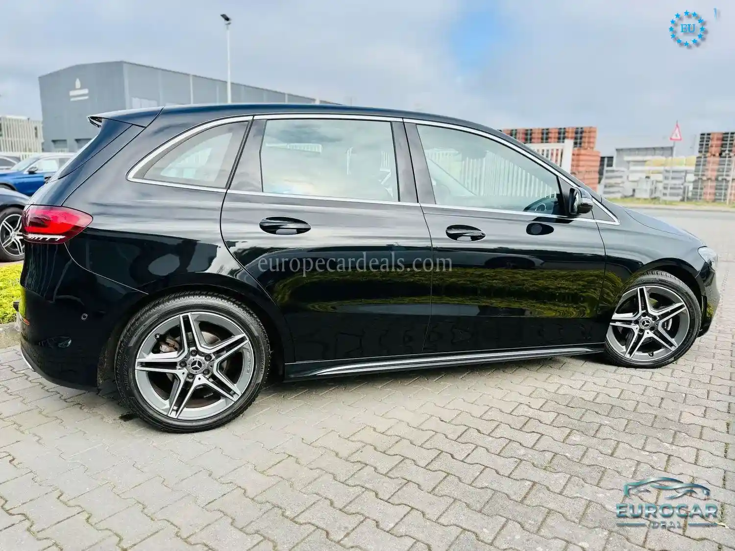 Mercedes-Benz B 200