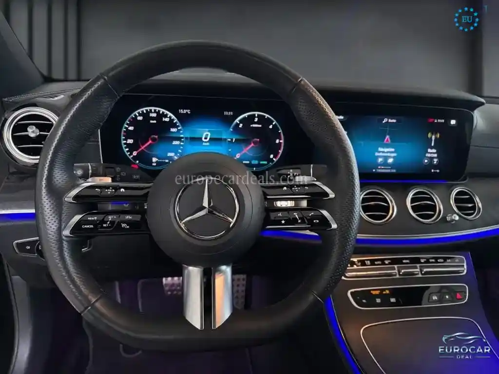 Mercedes-Benz E 220