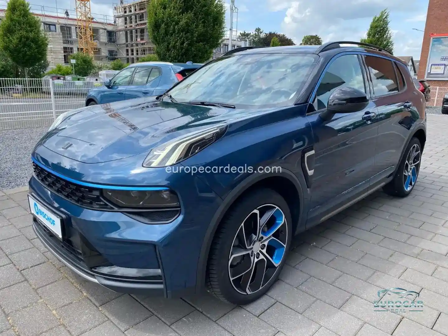 Lynk&Co 01