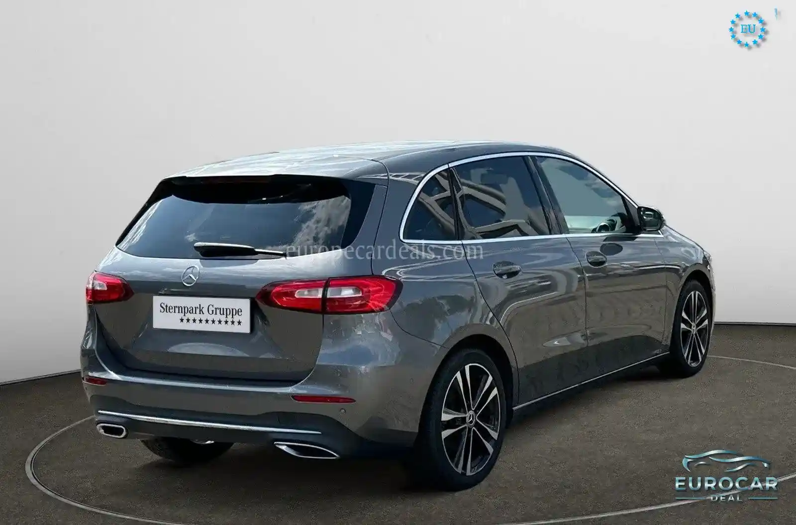 Mercedes-Benz B 180