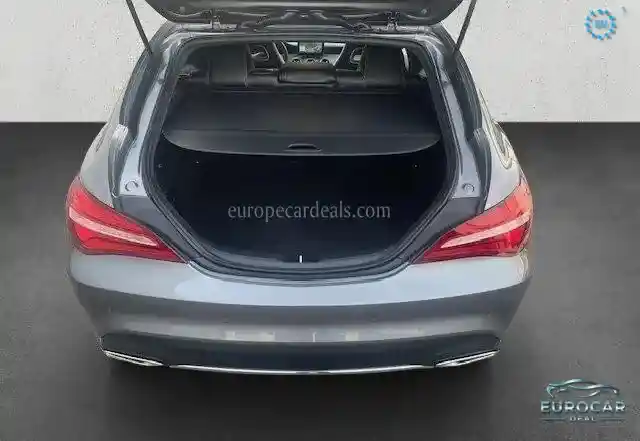 Mercedes-Benz CLA 200 Shooting Brake