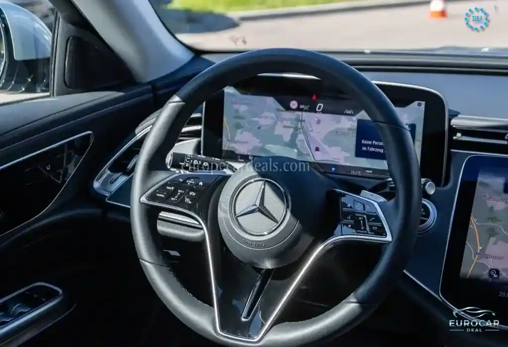 Mercedes-Benz E 220