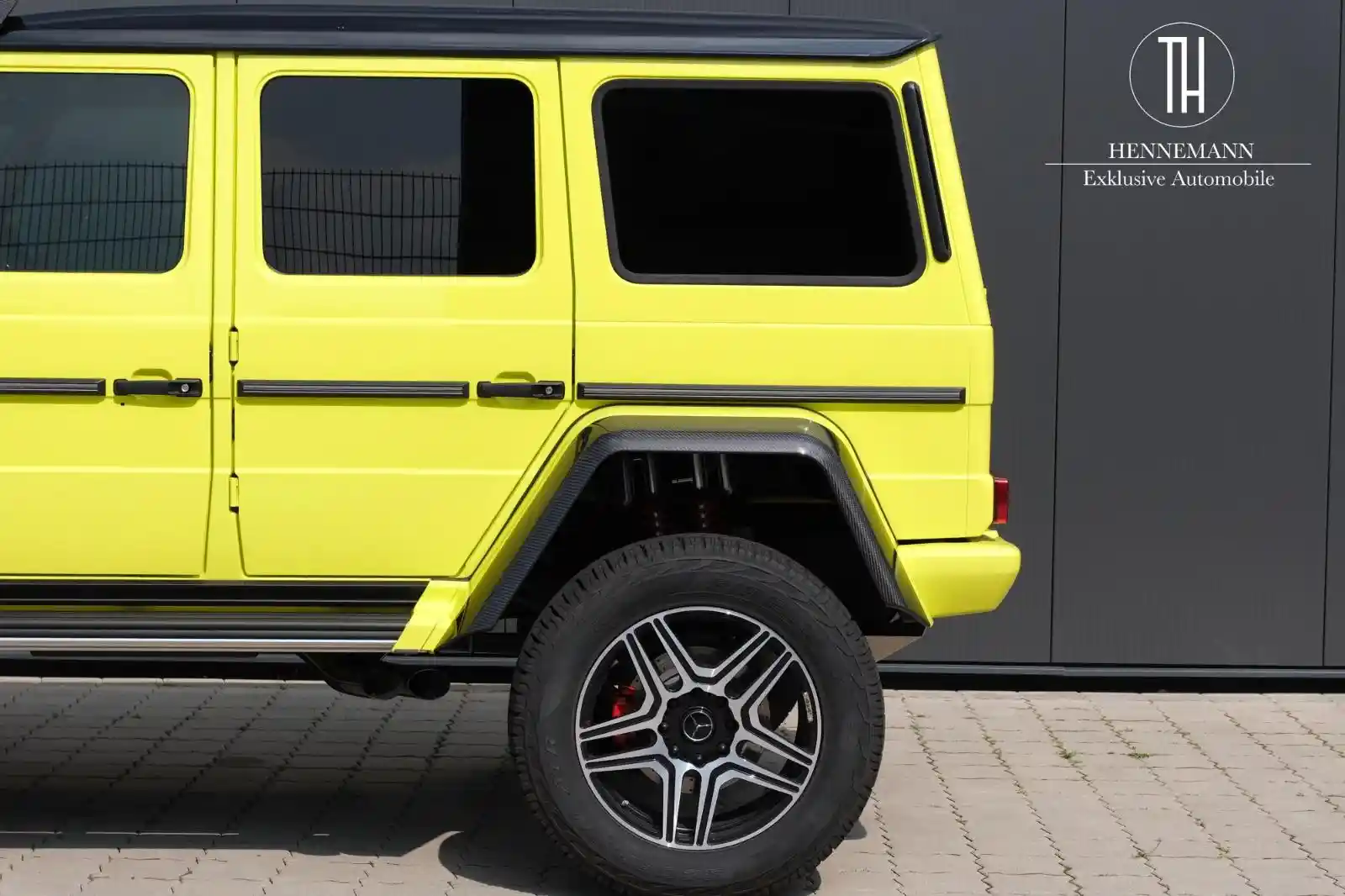 Mercedes-Benz G 500