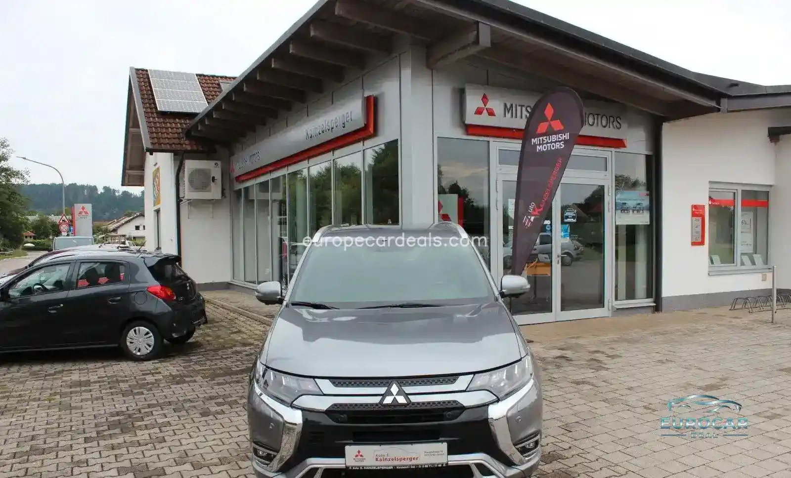 Mitsubishi Plug-in Hybrid Outlander