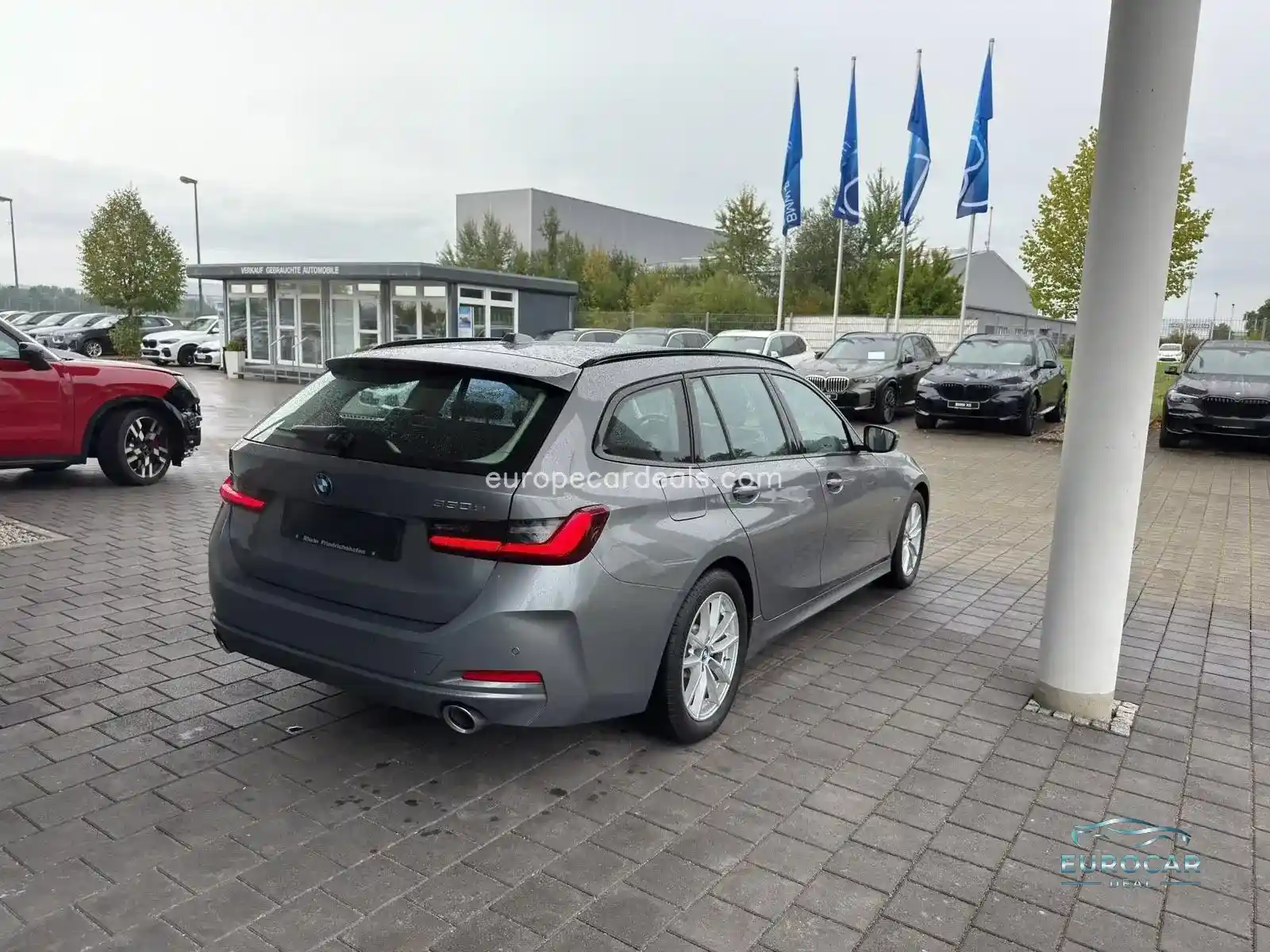 BMW 330